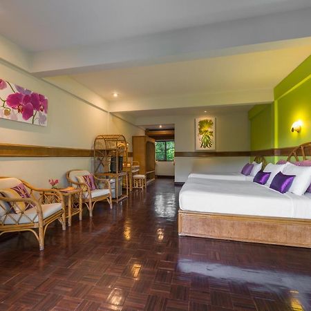 Pen Villa Hotel, Surin Beach - Sha Extra Plus Buitenkant foto