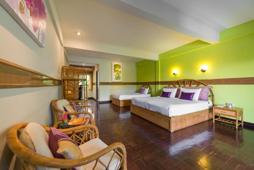 Pen Villa Hotel, Surin Beach - Sha Extra Plus Buitenkant foto